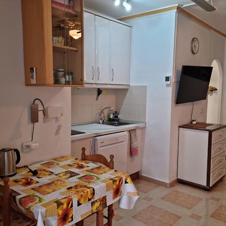 Nice Studio,10 Min To Del Cura Beach With Swim.Pool Torrevieja Esterno foto