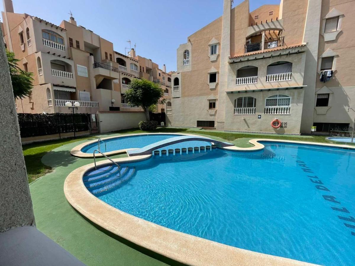 Nice Studio,10 Min To Del Cura Beach With Swim.Pool Torrevieja Esterno foto